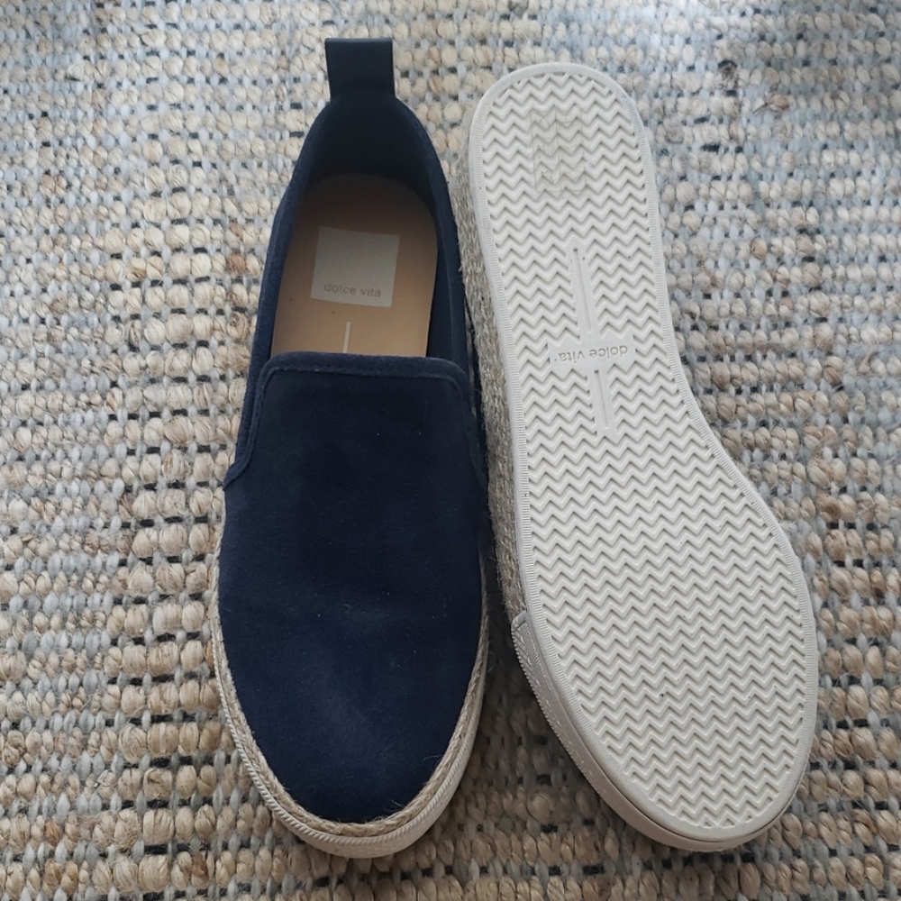 *never worn* Dolce vita Todd espadrille shoes 6.5